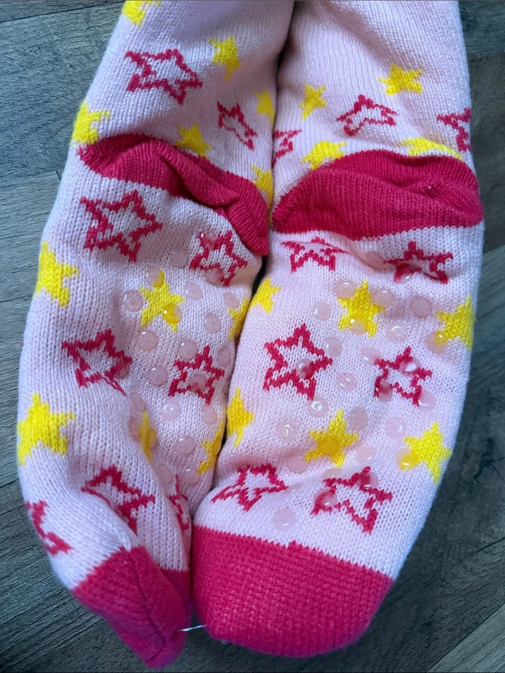NWT Wonder Woman Pink Sherpa-Lined non slip Socks